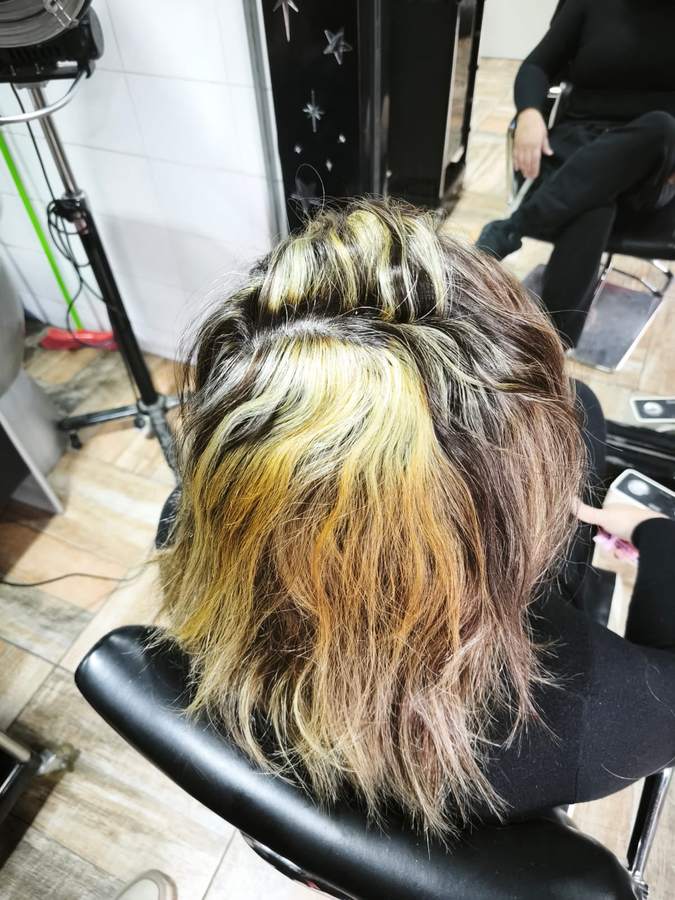 Aplicación de color por secciones durante una corrección de color en REVIVE